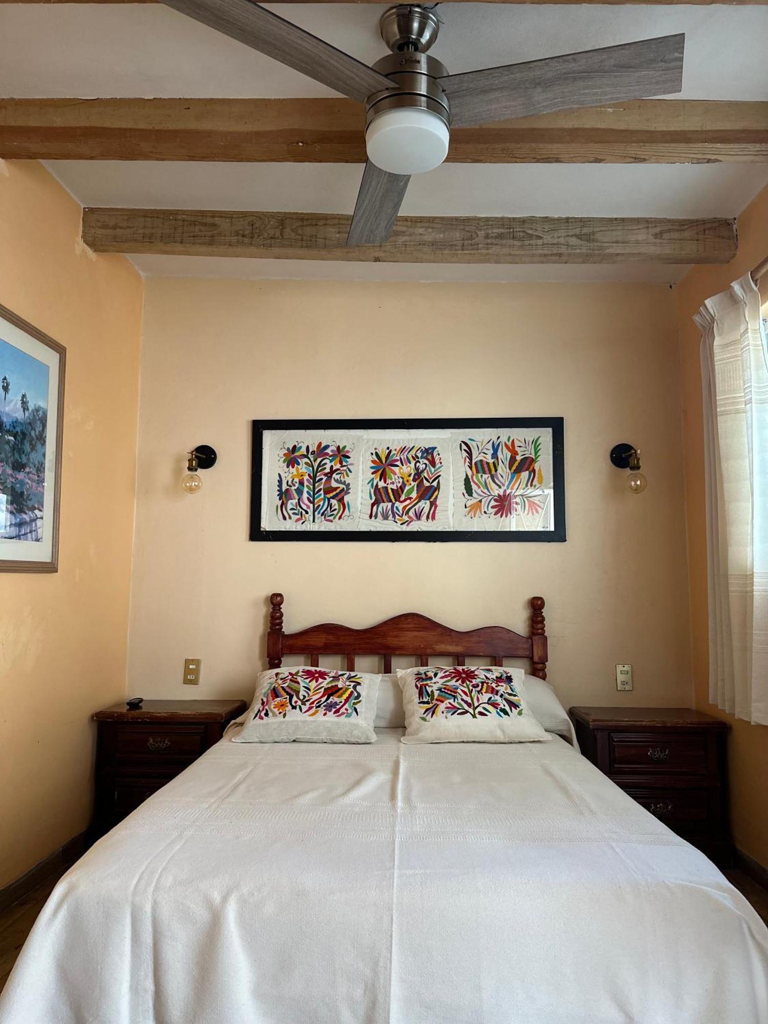 Casa Tecolote